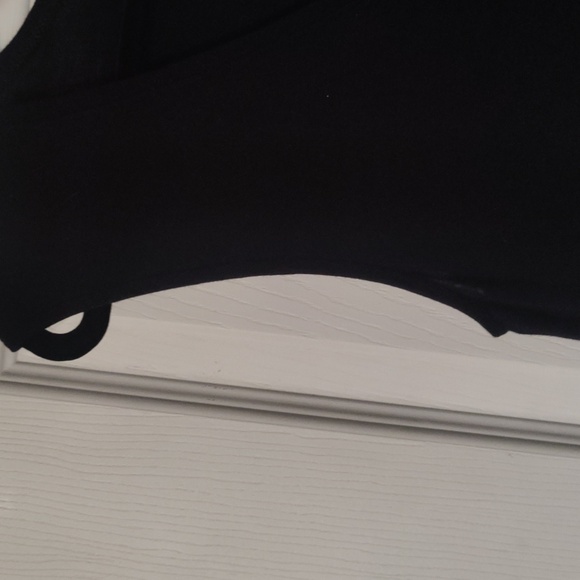 Tahari | women's | sleeveless | v-neck | black | - Picture 4 of 4